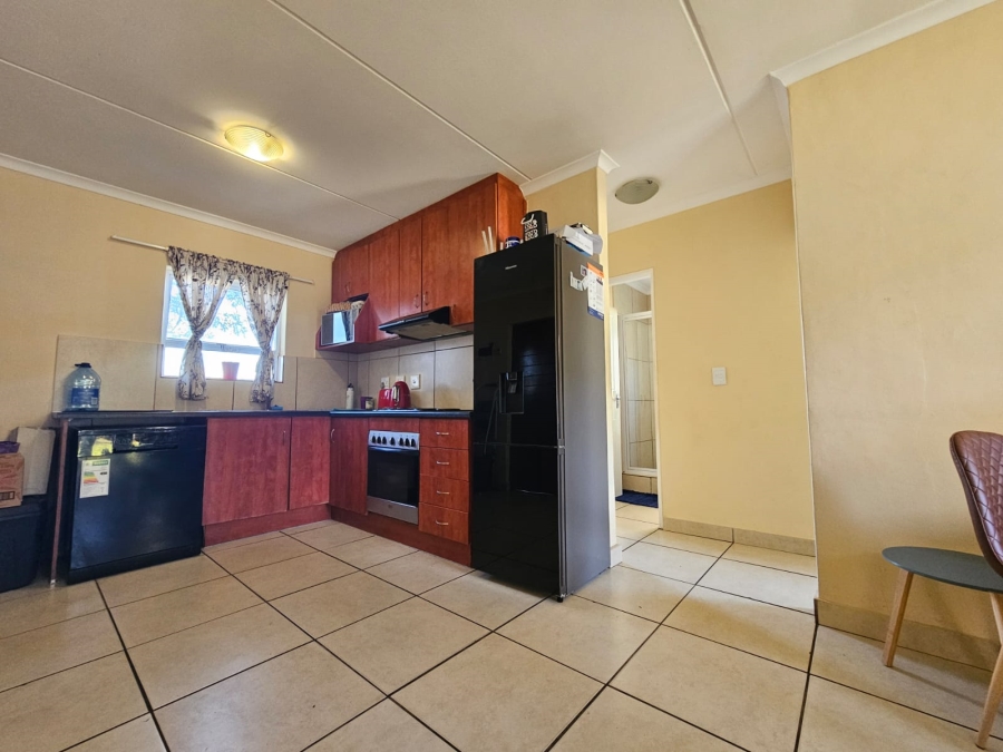 2 Bedroom Property for Sale in Buh Rein Estate Western Cape